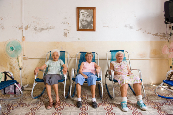 Three Ladies and Fidel